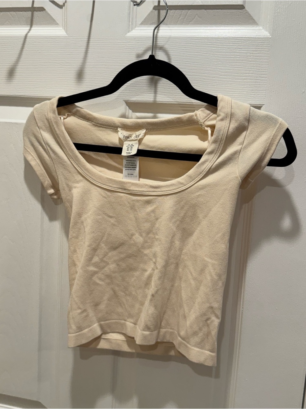 Happily Grey Cream Short Sleeve Scoop Neck Women's Top